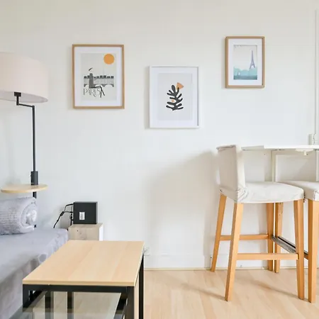 Apartment Cosy And Quiet Paris